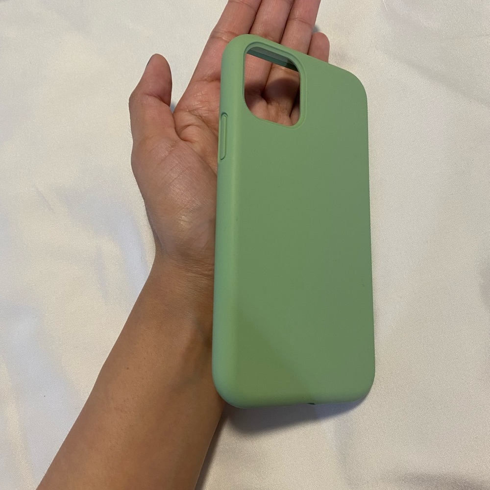 iPhone 11 Pro case (Green Silicone)